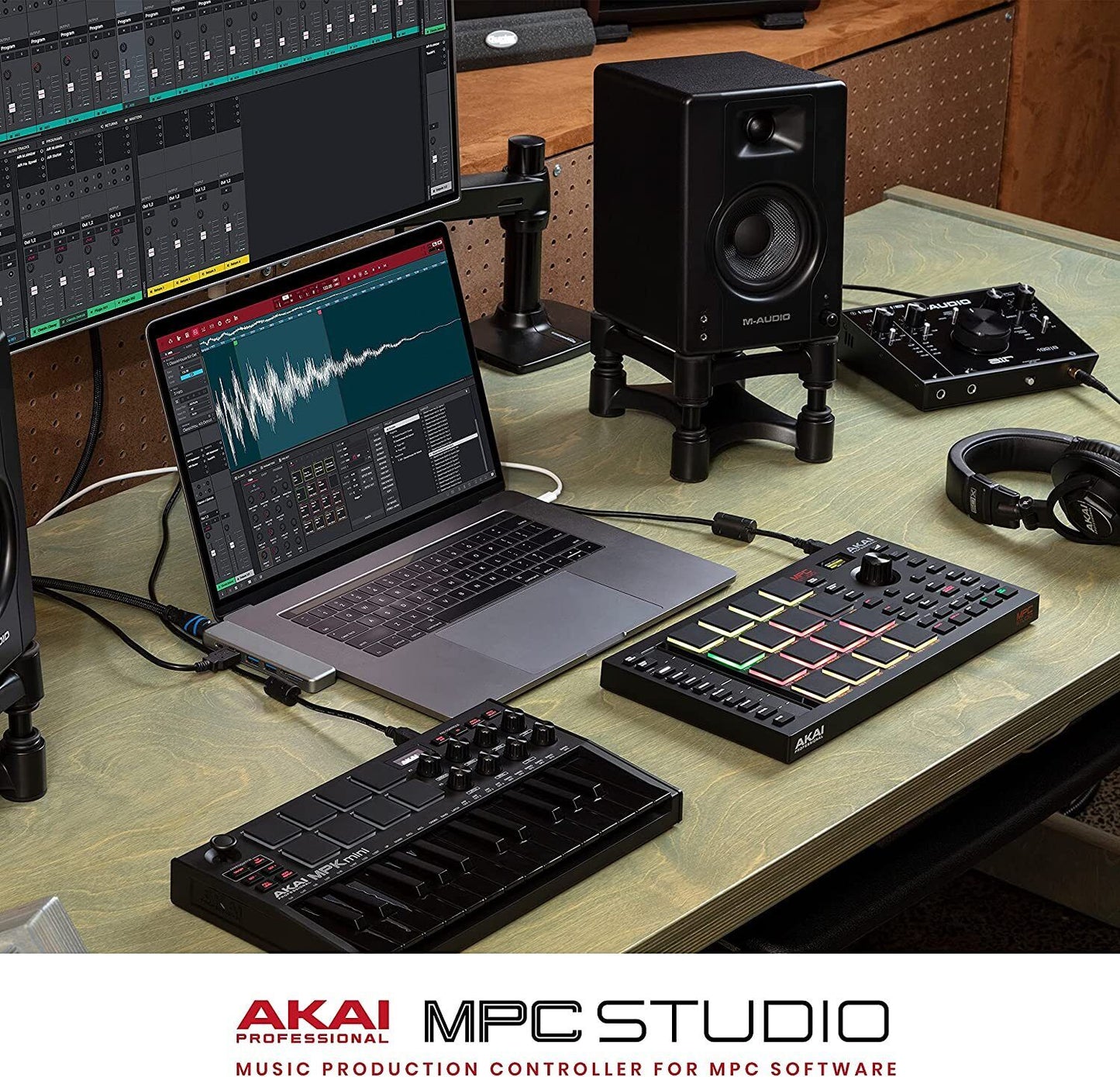 Akai Professional MPC Studio - MIDI Controller Beat Maker with 16 velocity sensi