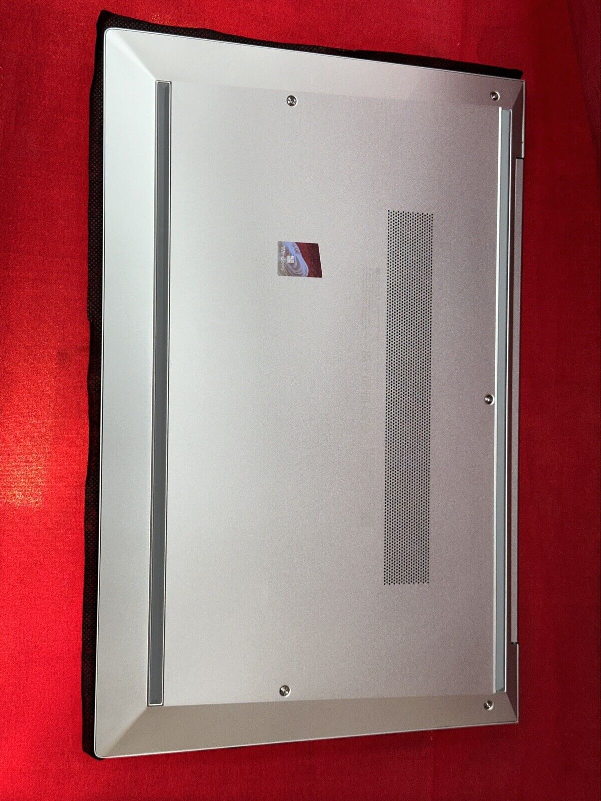 HP EliteBook 840 G8 Notebook PC, i5-1147G7, 16GB RAM, 256GB SSD - Silver