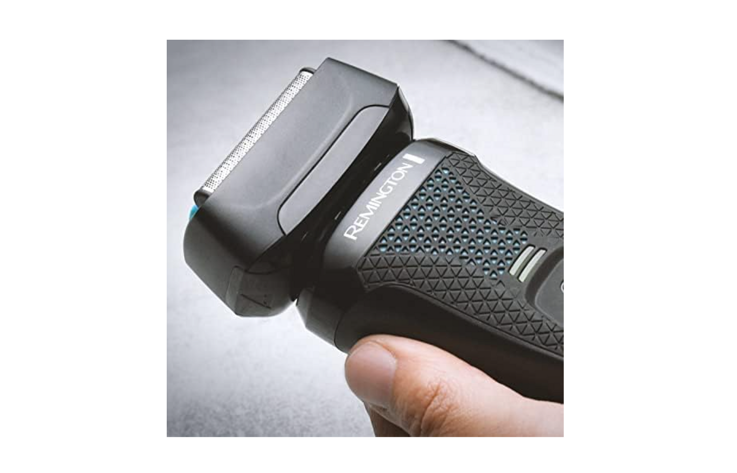 Remington F6000 Men's Shaver - Black/Blue