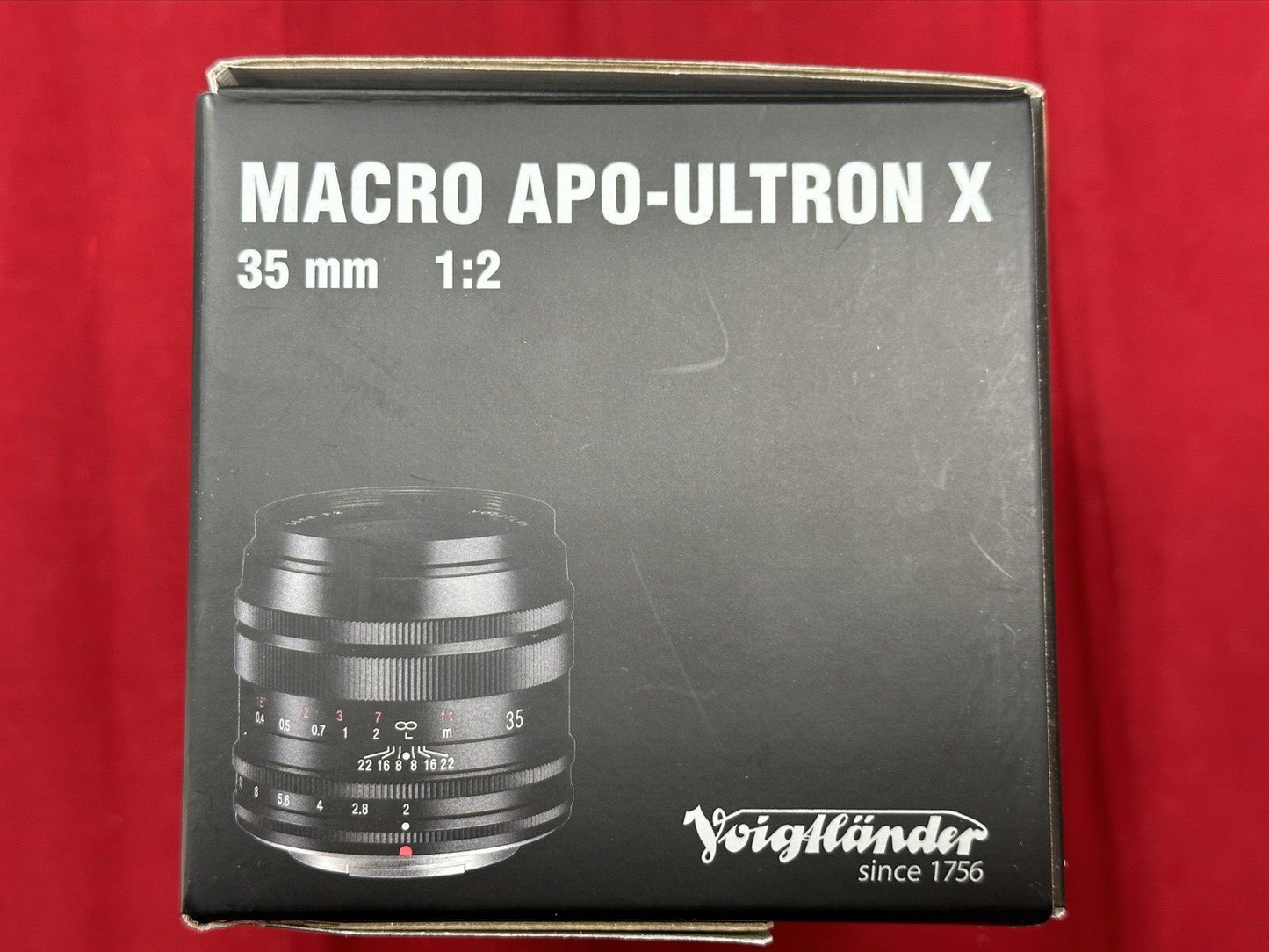 Voigtlander 35mm F2.0 X-Mount Macro Apo-Ultron