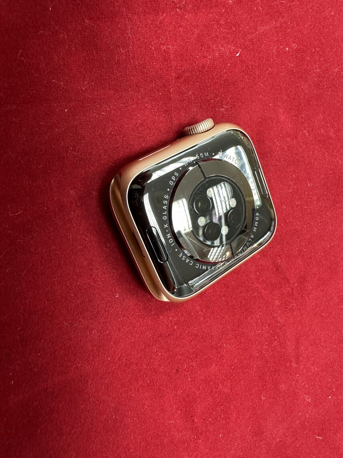 Apple Watch Series 6 (GPS, 40mm) - Gold Aluminium Case 100% Battery *