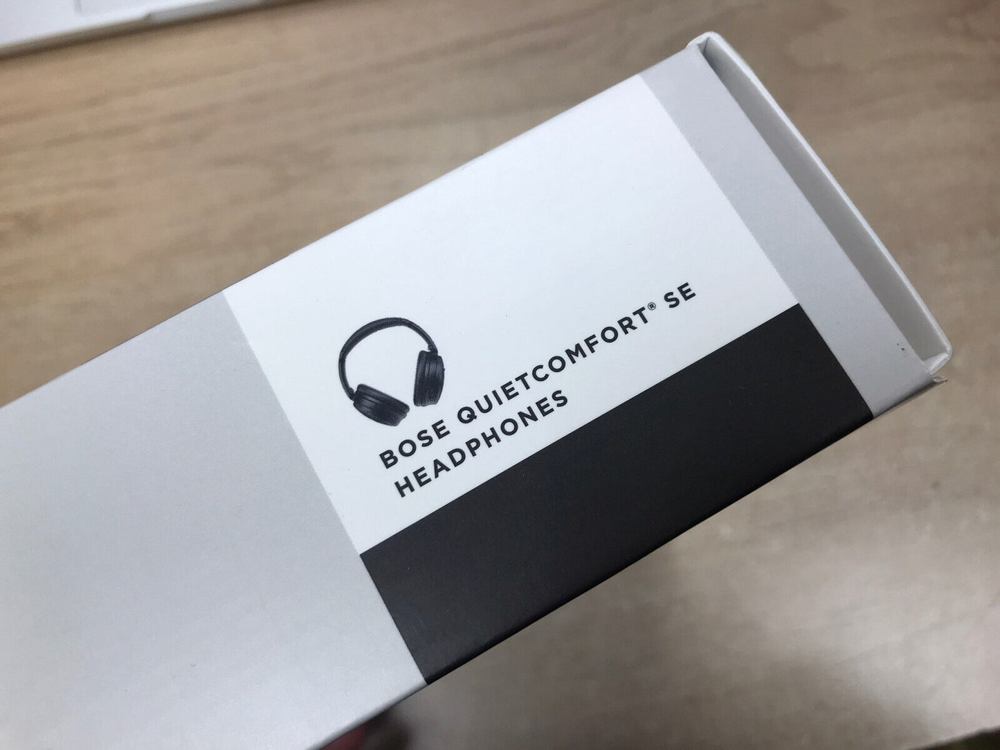 Bose QuietComfort SE Bluetooth wireless noise cancelling headphones & Microphon