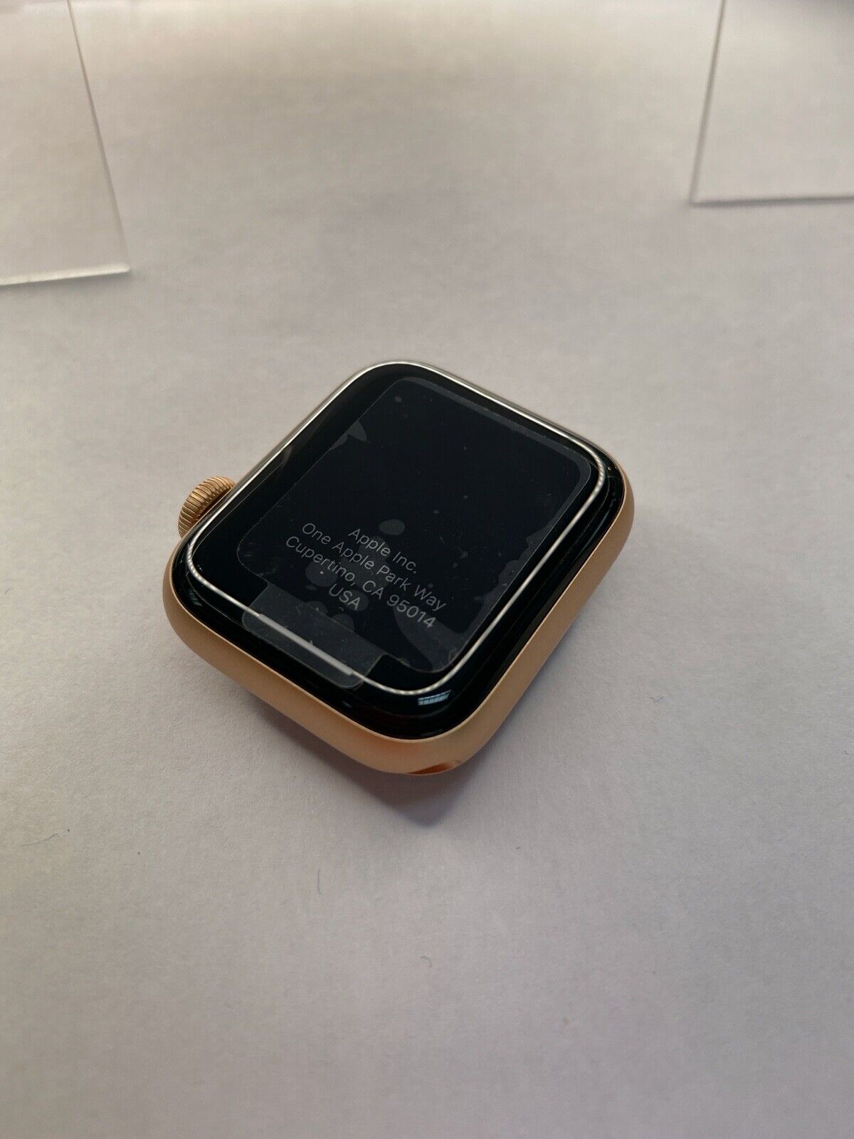 Apple Watch Series 6 (GPS, 40mm) - Gold Aluminium Case