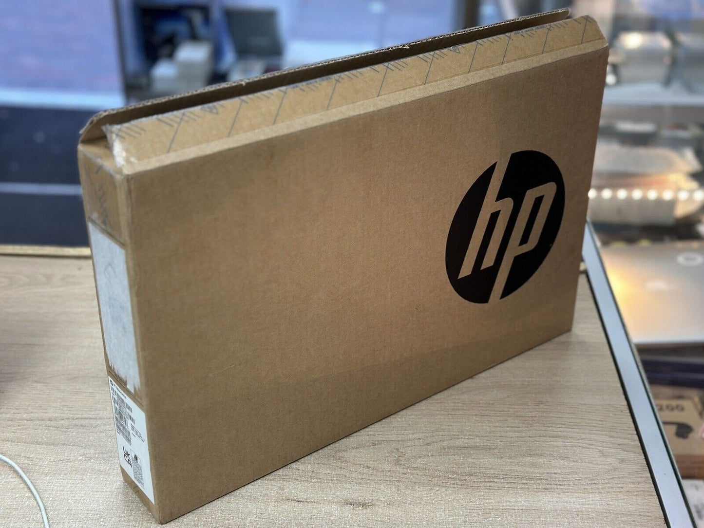 HP Probook 640 G8 i5-1135G7 8GB/256SSD 14 W10P :: 3A6B9EA#ABU (Laptops Laptop