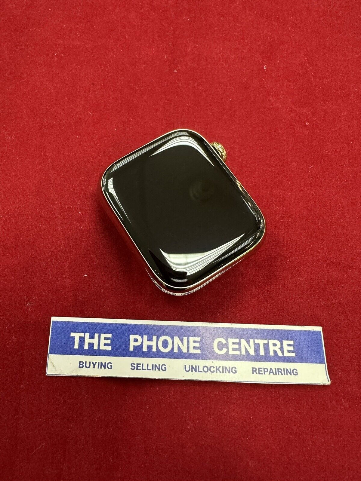 Apple Watch Series 8 GPS CELLULAR 45mm Gold Stainless Steel Case 100% Battery