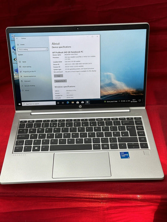 HP Probook 640 G8 i5-1135G7 8GB/256SSD 14 W10P :: 3A6B9EA#ABU  (Laptops   Laptop